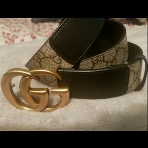 GG Gucci belt with double G